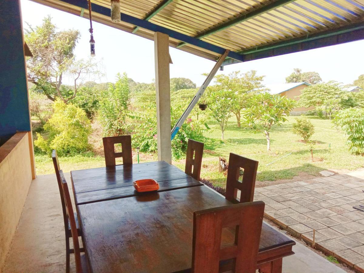 Birdwing Sigiriya Hotel Exterior photo